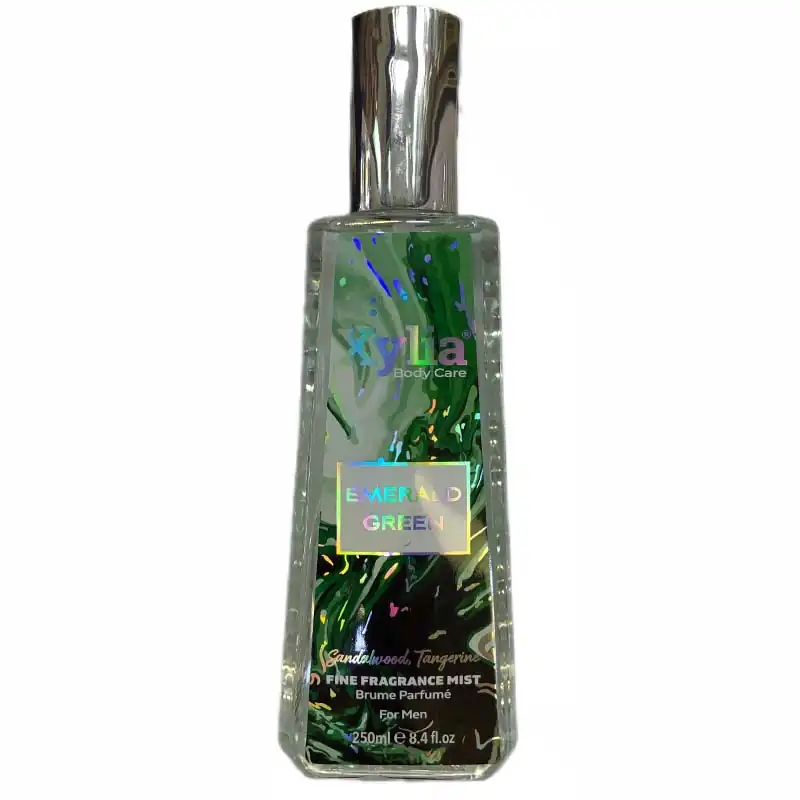 xylia-Emerald green-sandalwood tangerine-fine-fragrance-mist-250ml میست بدن و مو مردانه Xylia EMERALD GREEN با رایحه چوب صندل و نارنگی حجم 250 میل - Image 1