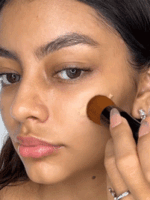 تینت پوست و صورت ضد آفتاب شیگلم SHEGLAM DEW & DONE SPF20 رنگ Butterscotch حجم 30 میل - Image 4