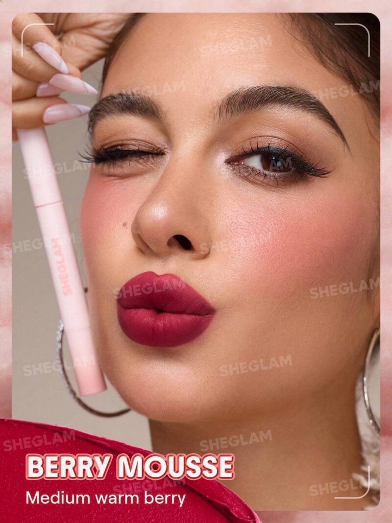 رژ لب مایع مات محوکننده مارشمالو پاف شیگلم Sheglam شماره 331 رنگ Berry Mousse - Image 3