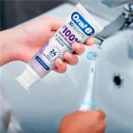 خمیردندان سفیدکننده و تقویت‌کننده مینای دندان اورال بی Oral-B 3D White Diamond Clean حجم 95 گرم - Image 5